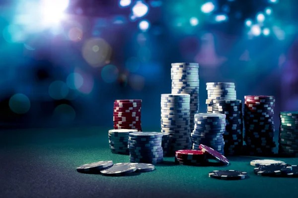 Teen Patti three-card poker hand comparison